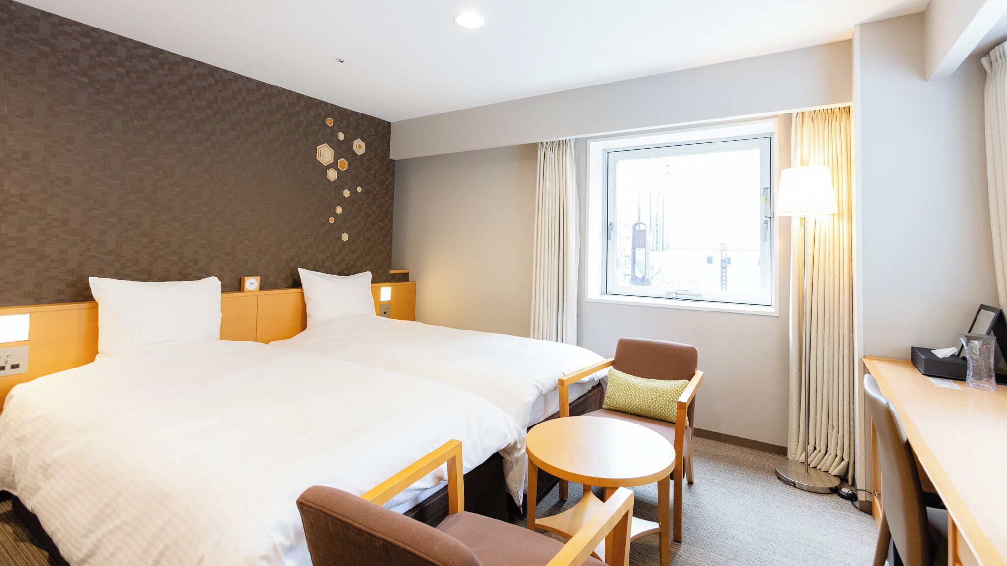 오리/거위털 이불, 책상, 노트북 작업 공간, 암막 커튼