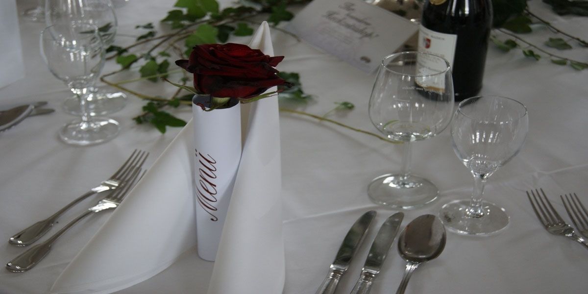 2 restaurants, breakfast, lunch, dinner served; mediterranean cuisine