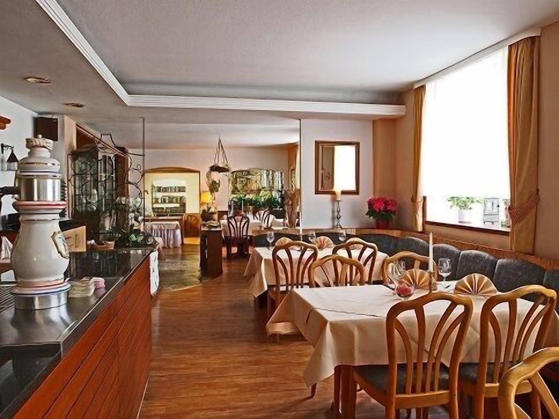 daily buffet breakfast (eur 9 per person)