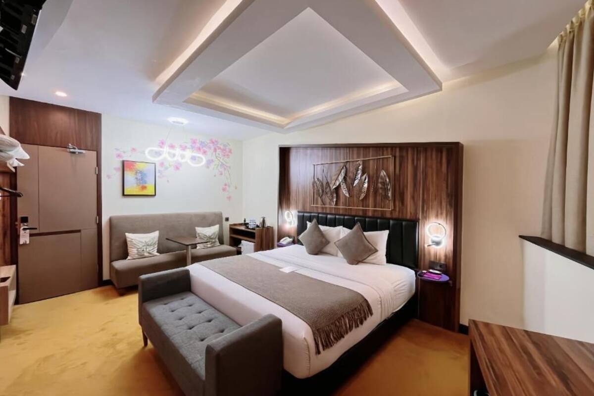 Suite Room Seminyak Harmony | 1 bedroom, free minibar, in-room safe, desk