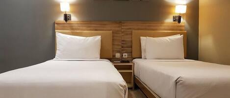 In-room safe, iron/ironing board, free WiFi, bed sheets