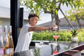 Poolbar