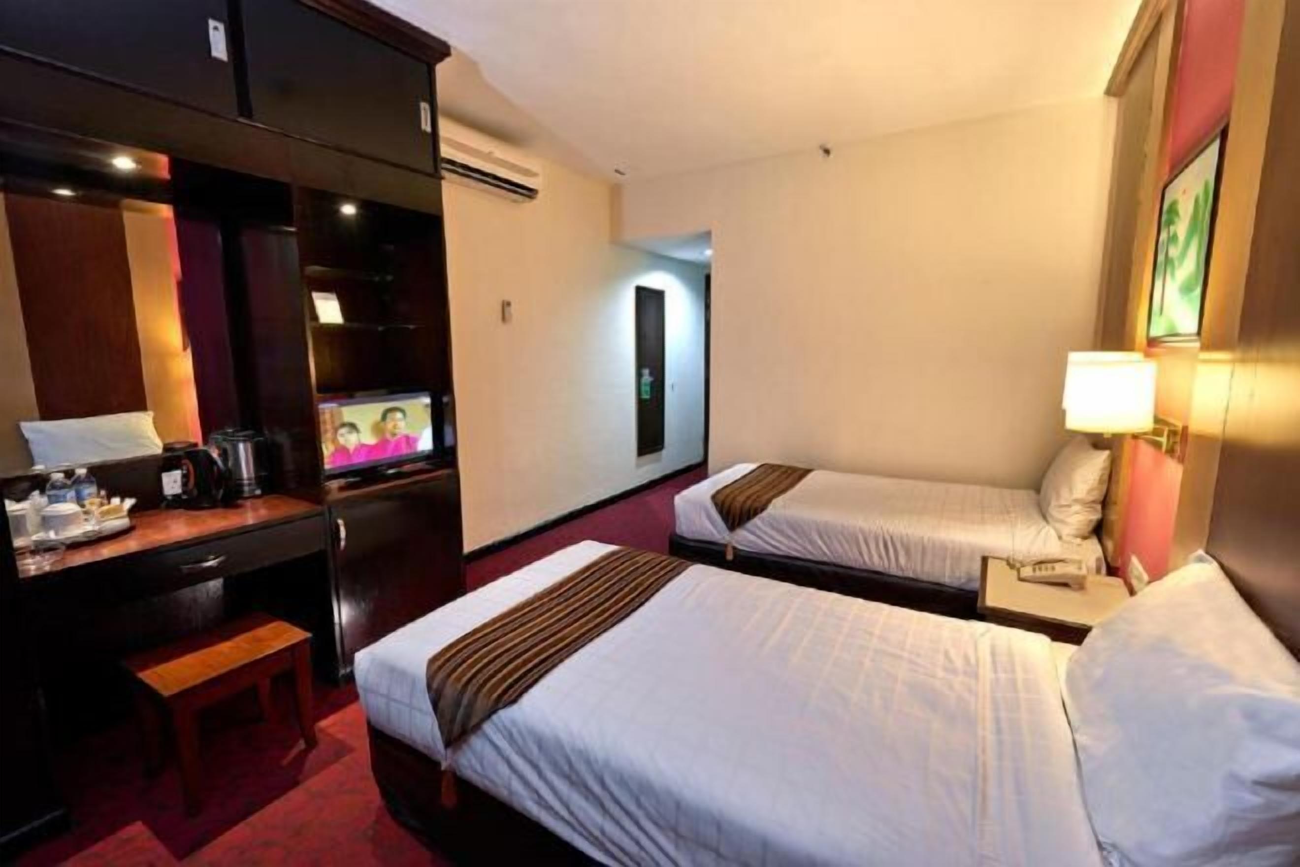 In-room safe, individually furnished, desk, soundproofing