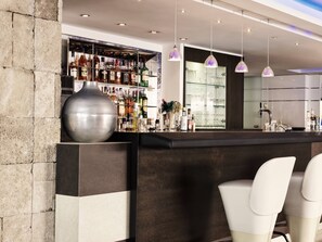 Bar (in der Unterkunft)