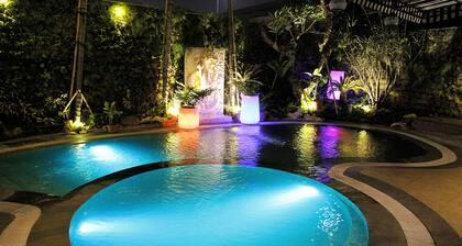 Amaroossa Cosmo Jakarta