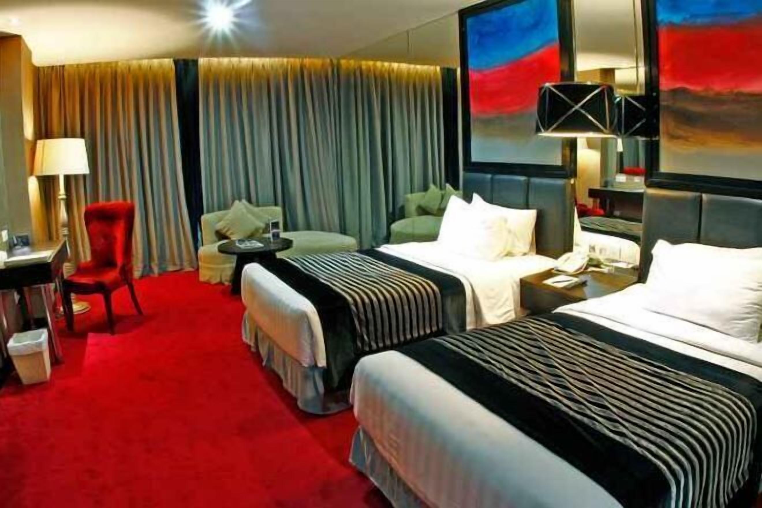 Caja de seguridad en la habitación y wifi gratis 