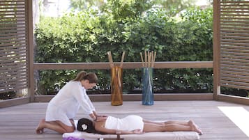 Salas de tratamiento para parejas, un sauna, tratamientos corporales