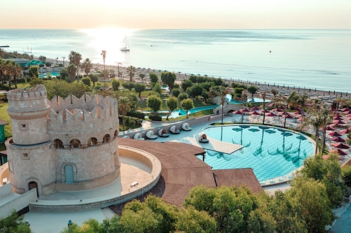 Esperos Palace Resort & Spa