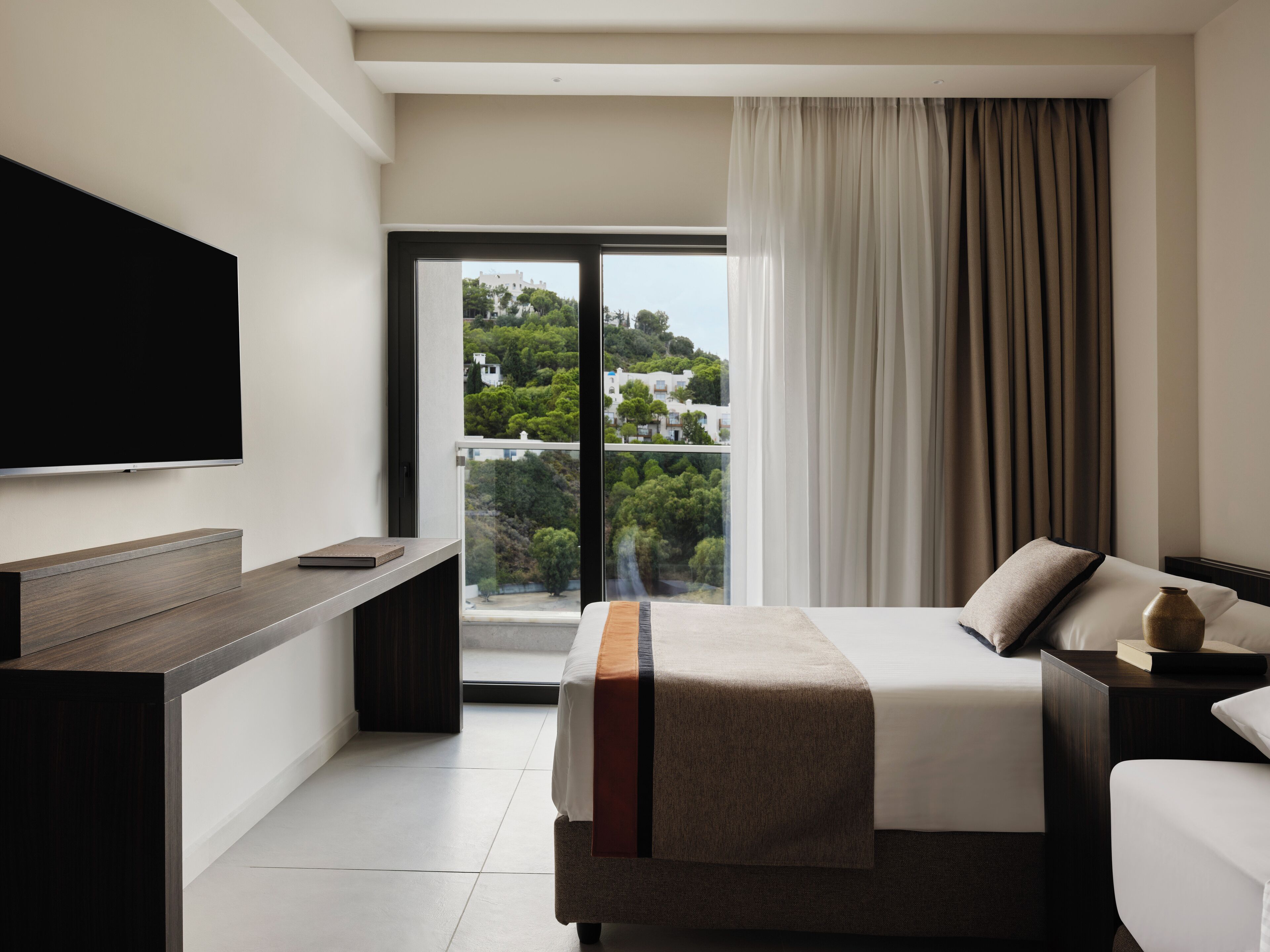 Premium Family Room with Garden View