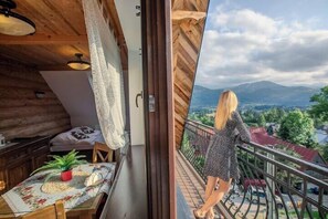 Appartement Prestige (201415722) | Lit avec matelas en mousse à mémoire, coffre-fort