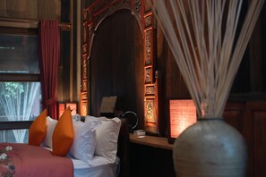 Interior detail - Maisons Wat Kor (Battambang)