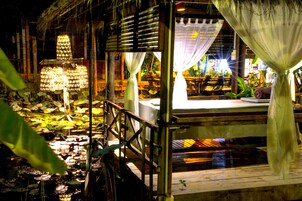 Se sirven desayunos y cocina camboyana (con vistas a la piscina) 