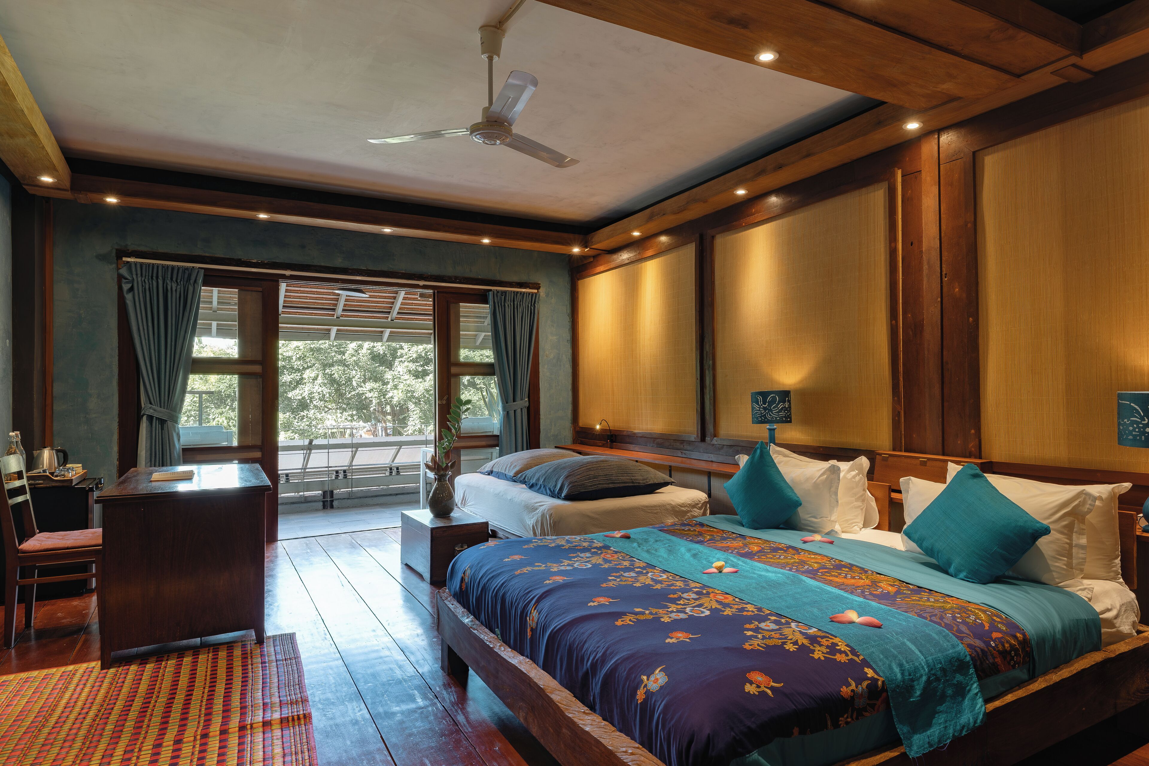 Suite de lujo | Ropa de cama de alta calidad, camas con pillow-top y minibar 