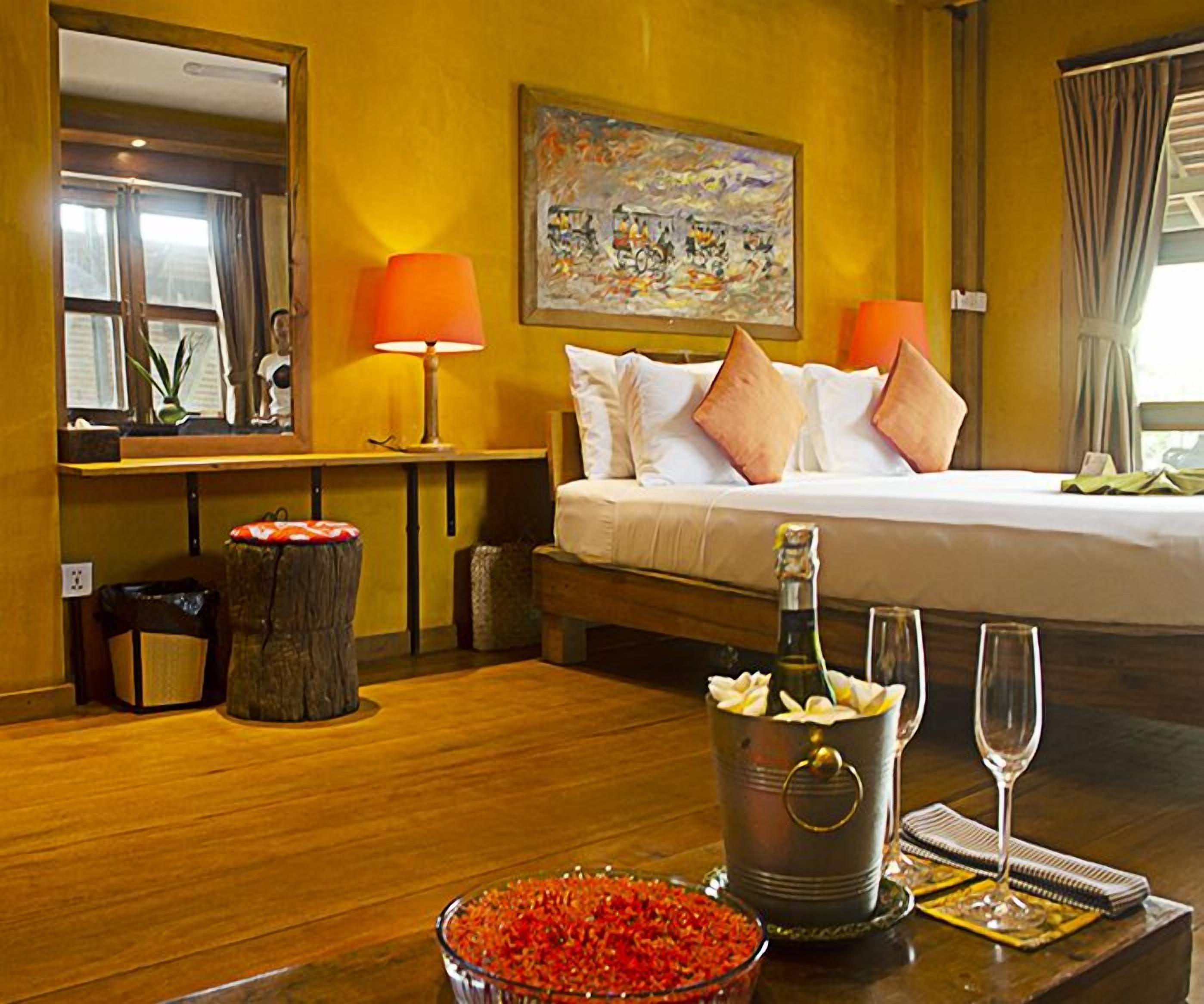 Suite de lujo | Ropa de cama de alta calidad, camas con pillow-top y minibar 