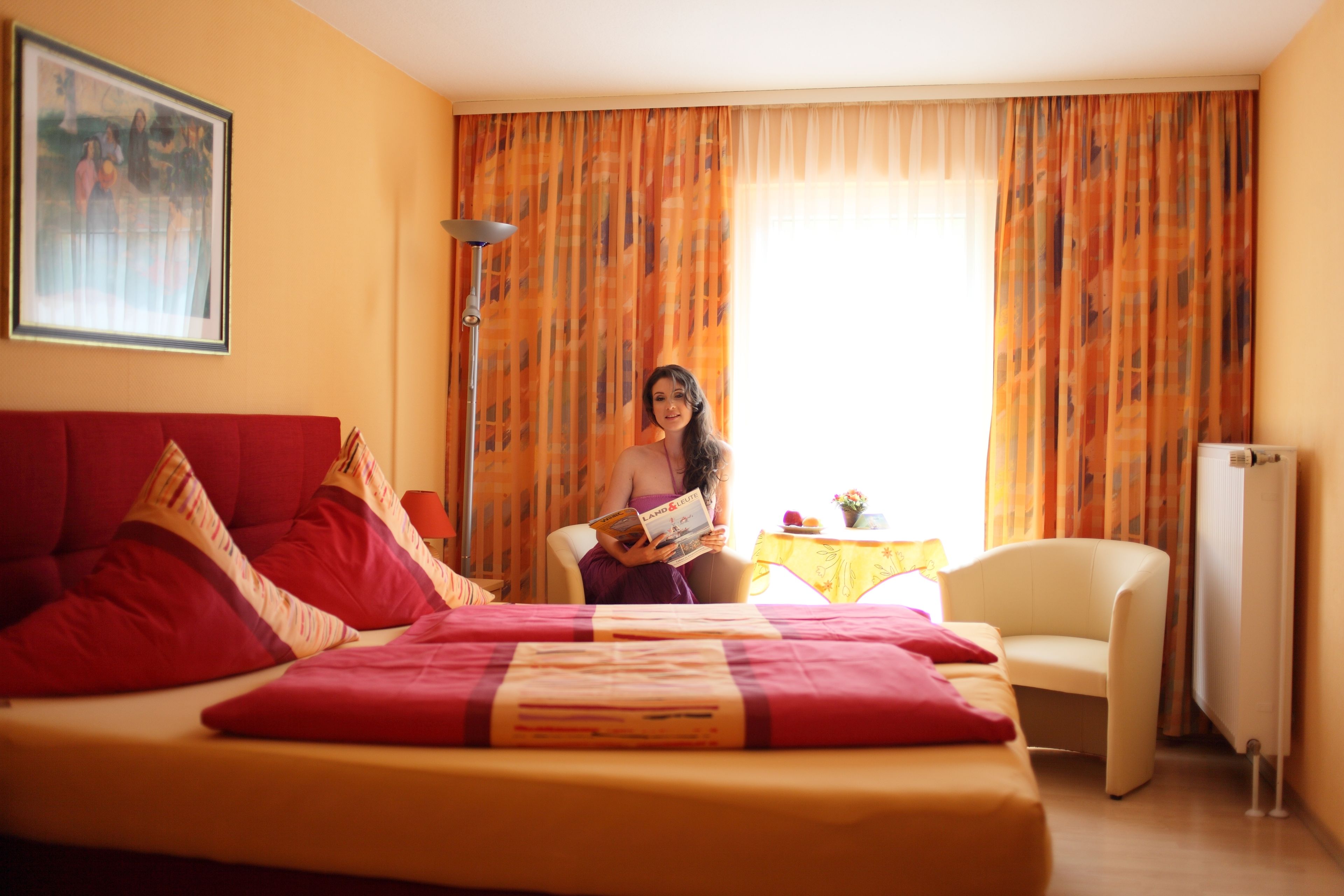 double room | hypo-allergenic bedding, blackout curtains, soundproofing, free wifi