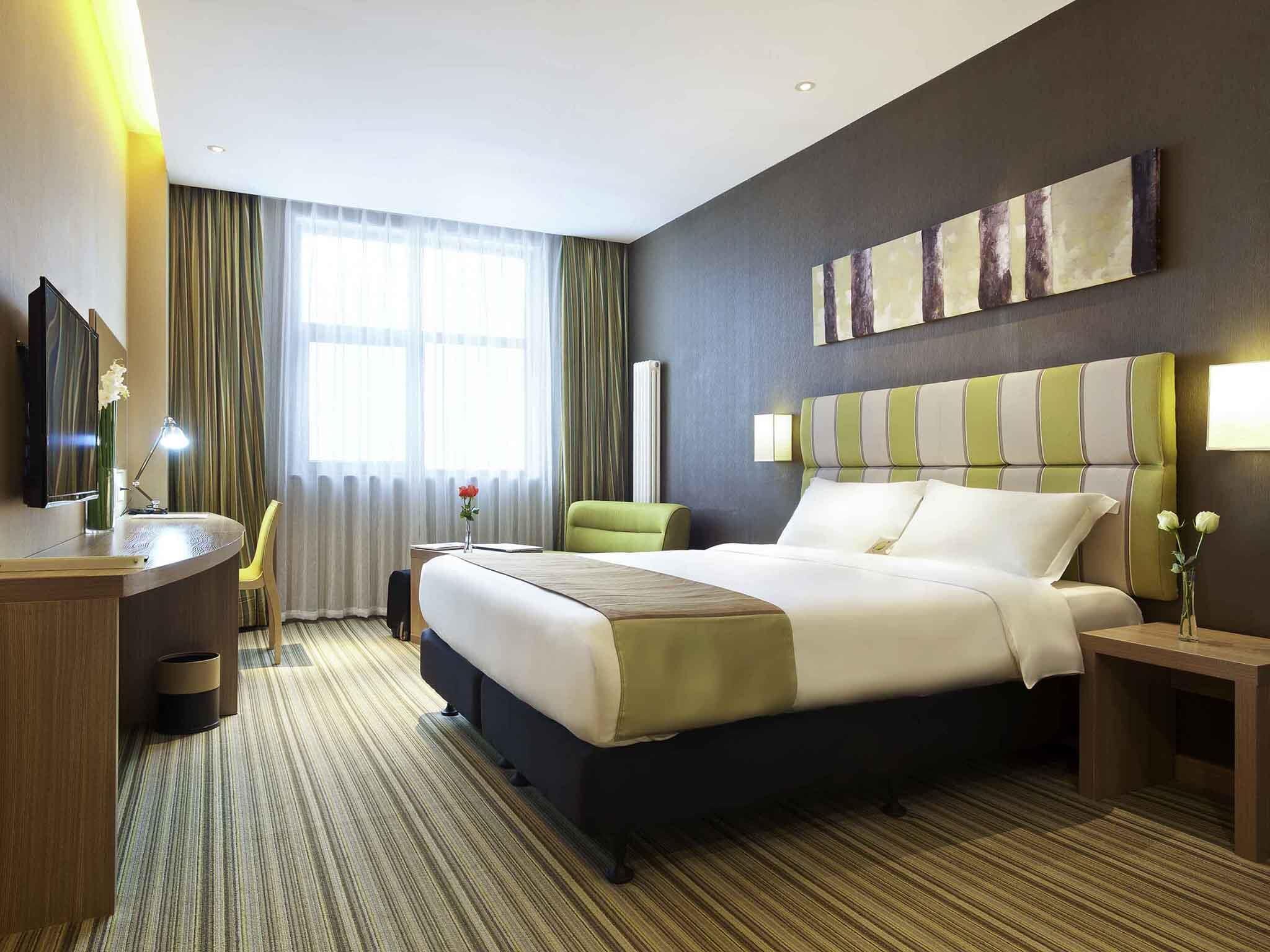 Minibar, két bảo mật tại phòng, bàn, phòng cách âm 