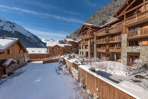 숙박 시설 구내