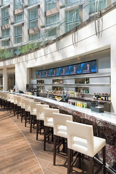 Hotel entrance and lobby at Marriott Marquis Washington, DC
