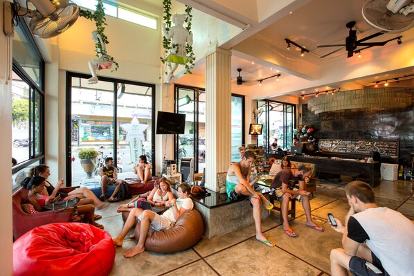 Sittområde i lobbyn