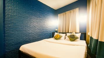 Basic Double Room, 1 King Bed | Free WiFi, bed sheets