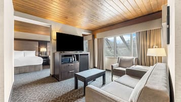 Standard Room, Multiple Beds, Non Smoking, Refrigerator & Microwave (with Sofabed) | In-room safe, desk, blackout drapes, iron/ironing board