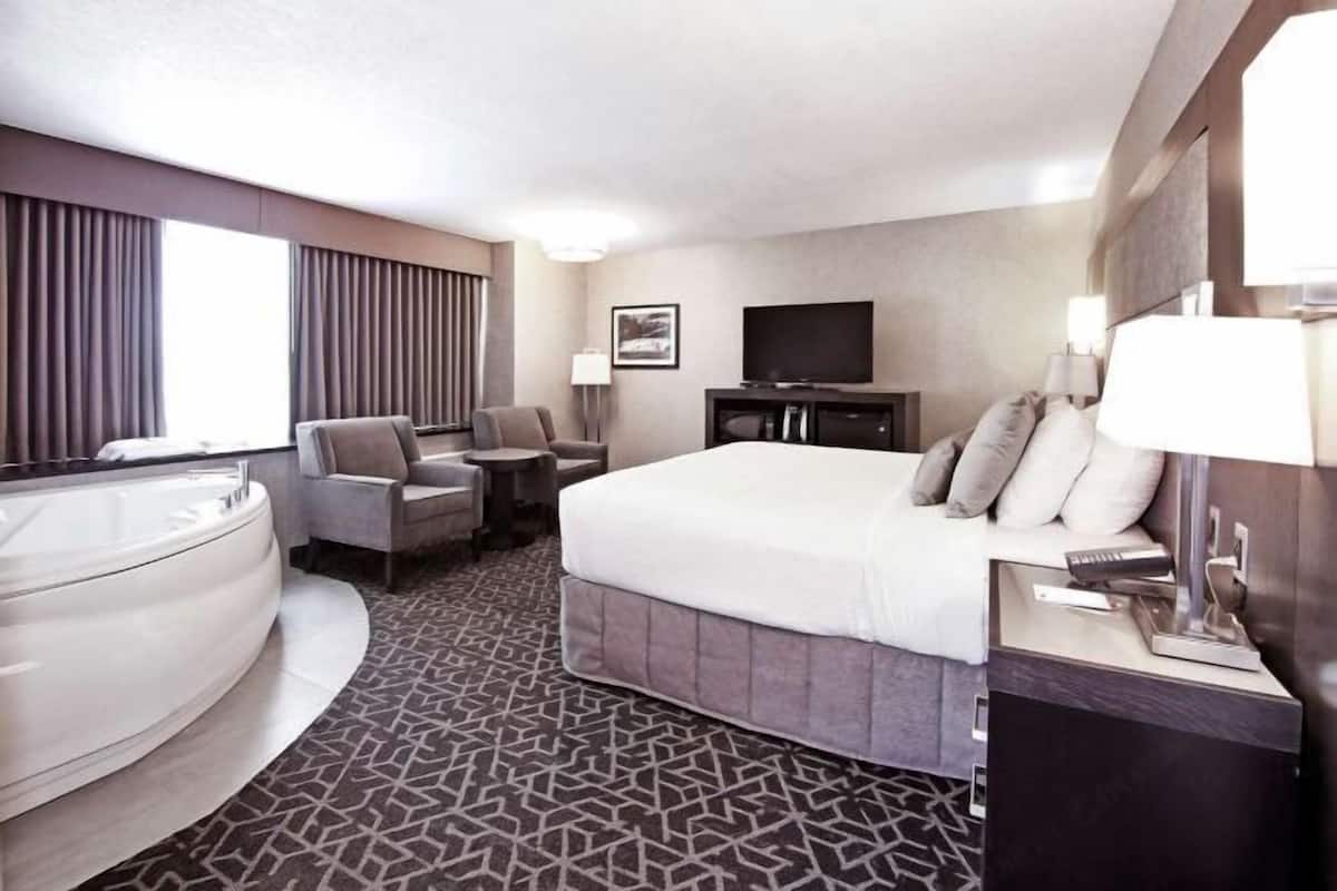 In-room safe, desk, blackout curtains, iron/ironing board