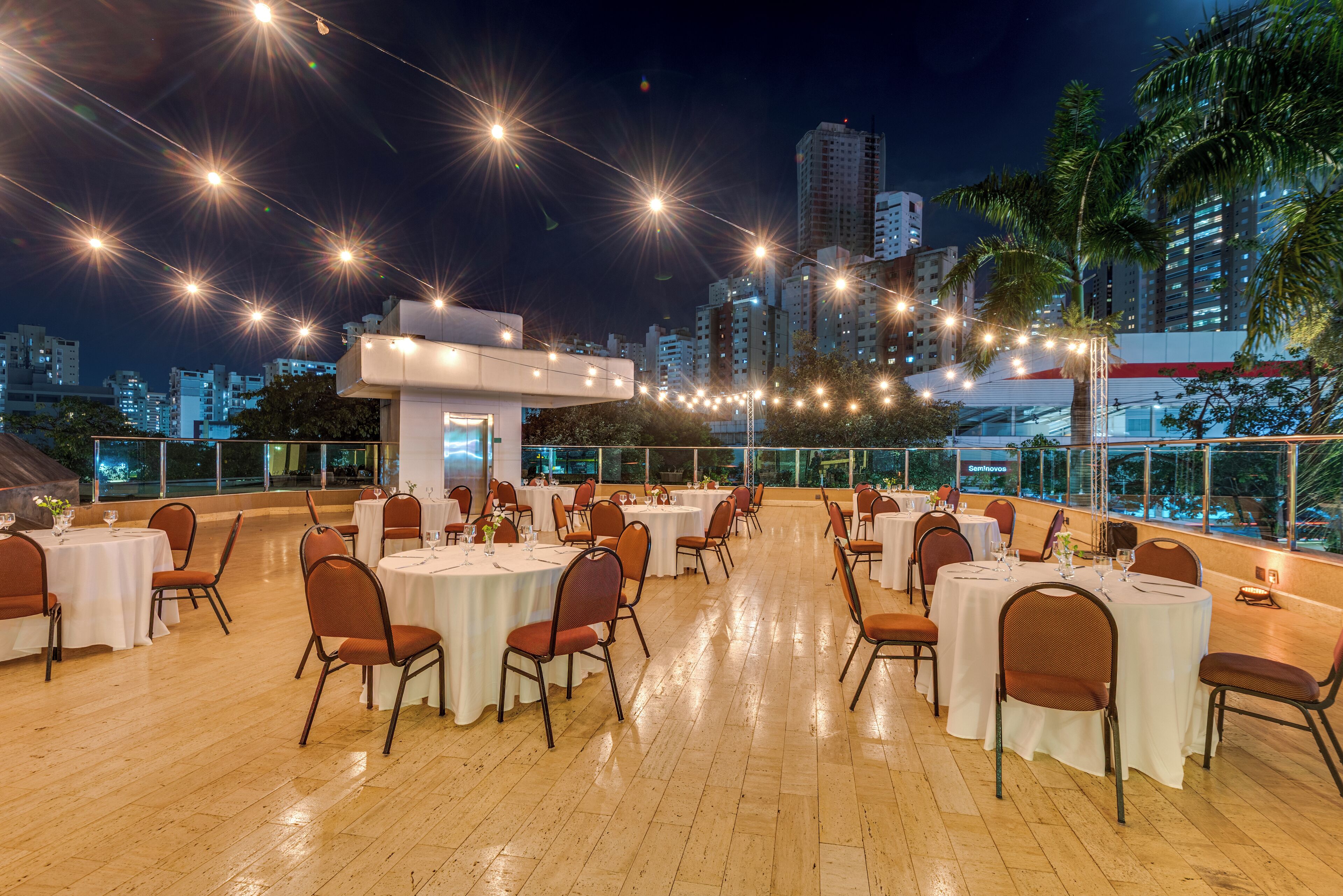outdoor banquet area