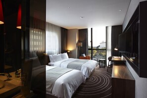 Premium bedding, down comforters, in-room safe, blackout drapes - Best Louis Hamilton Hotel Haeundae (Busan)