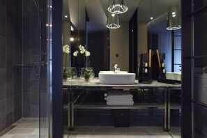Lavabo del cuarto de baño