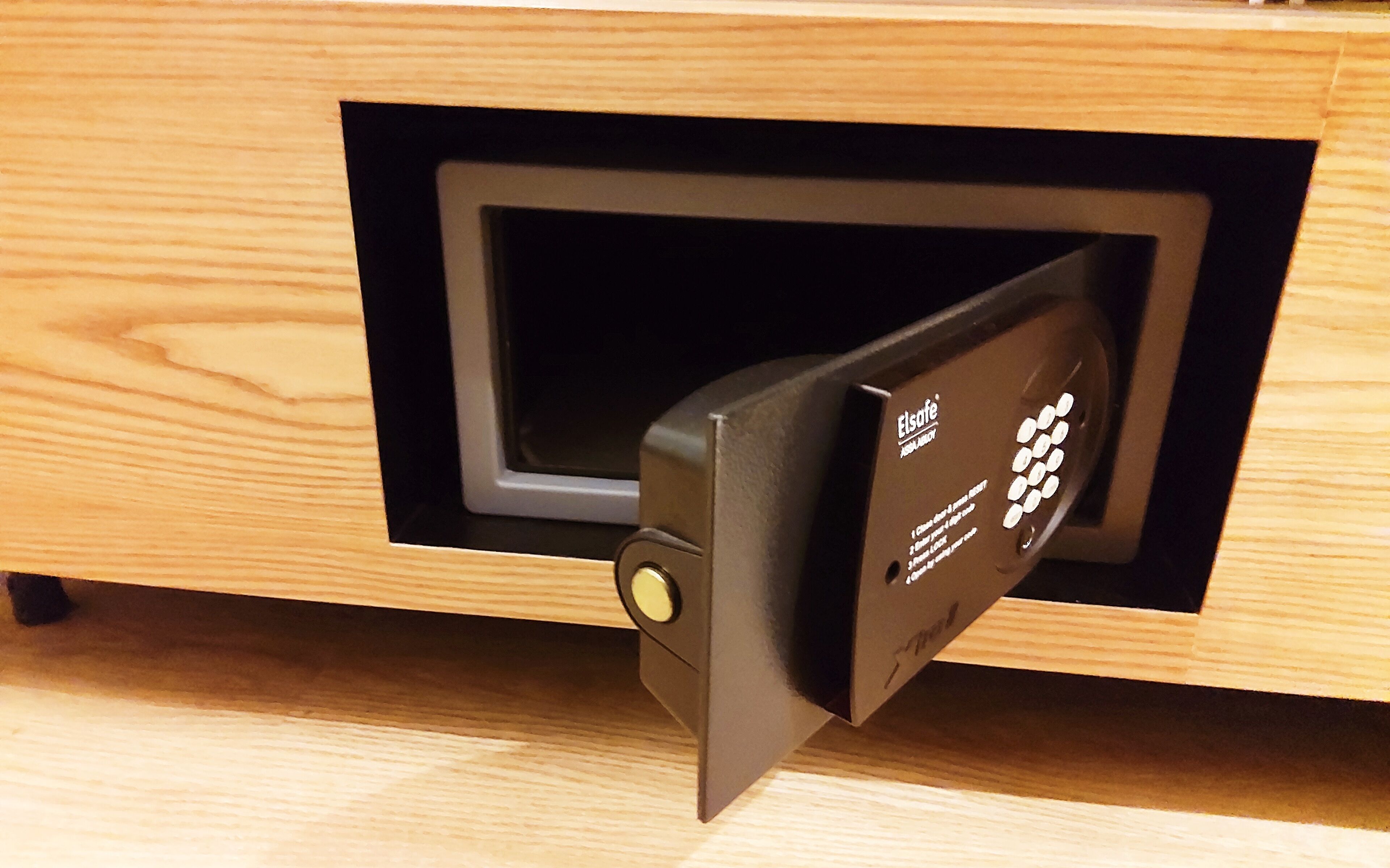 Foto - Katel Kuala Lumpur formally known as K Hotel