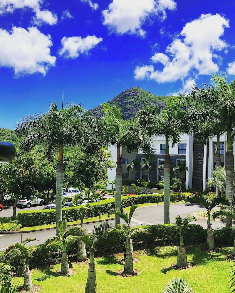 Voila Hotel Bagatelle by null