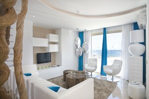 Luxury Villa, 4 Bedrooms, Private Pool, Ocean View | Interior