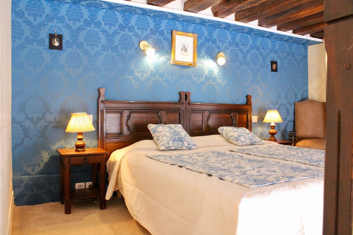 Premium bedding, minibar, in-room safe, individually decorated