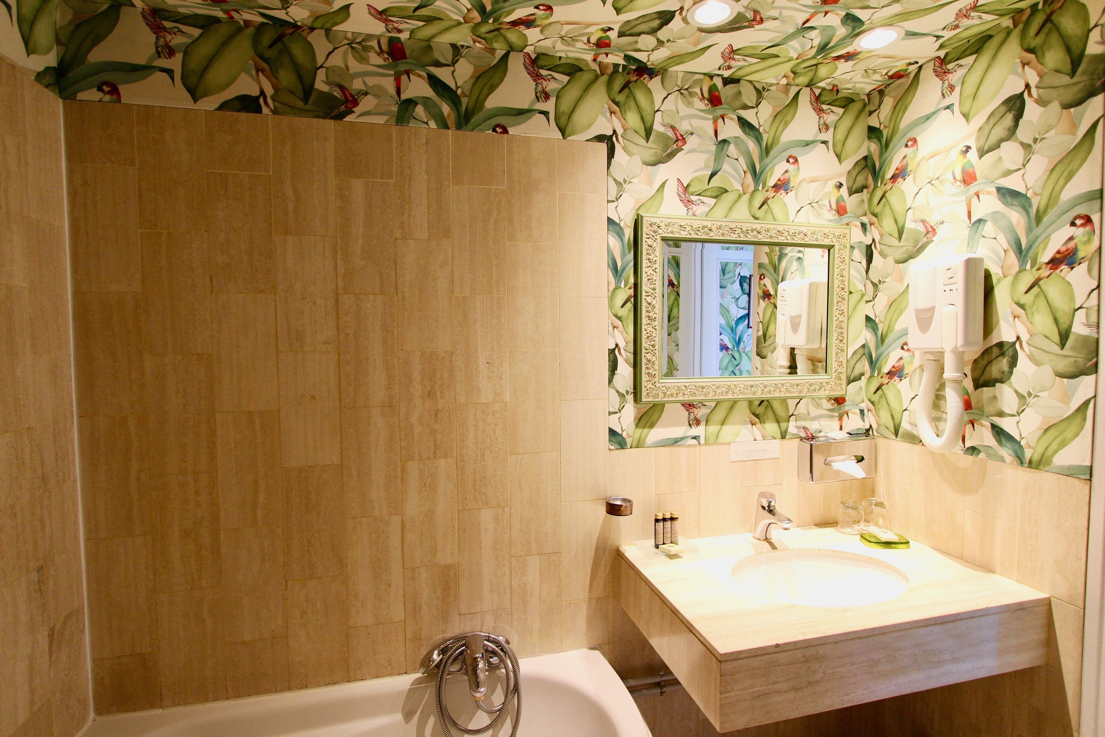 classic double room | bathroom | bathtub, free toiletries, hair dryer, towels