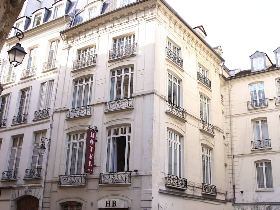 Facciata della struttura