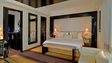 Minibar, desk, iron/ironing board, free WiFi