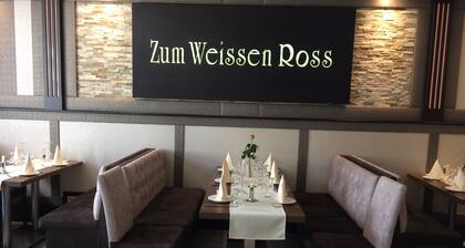 Hotel zum Weissen Ross