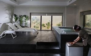 Sauna, steam room, body treatments, hot stone massages, Swedish massages