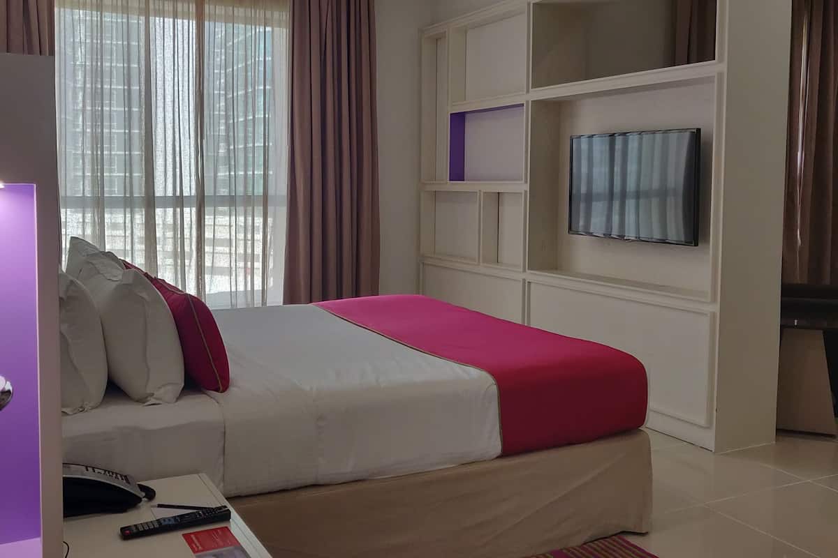 Down duvets, minibar, in-room safe, individually decorated