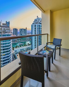 Suite, 2 Bedrooms, Balcony, City View | Balcony