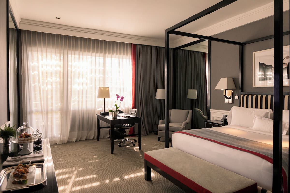 Prestige King | 1 Schlafzimmer, italienische Bettbezüge von Frette