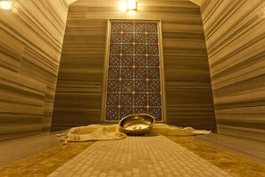 Turkish bath/hammam, 2 treatment rooms, massages