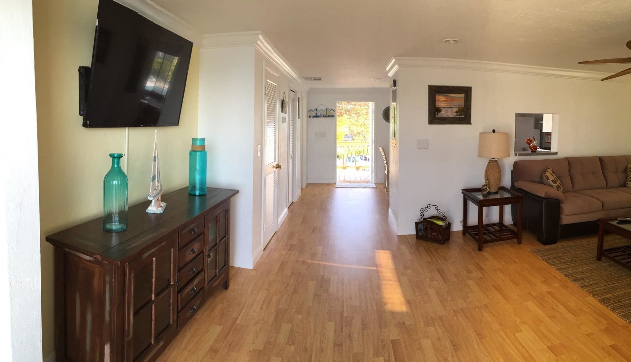 townhome, 2 bedrooms, non smoking | living area | 55-inch flat-screen tv with cable channels, tv