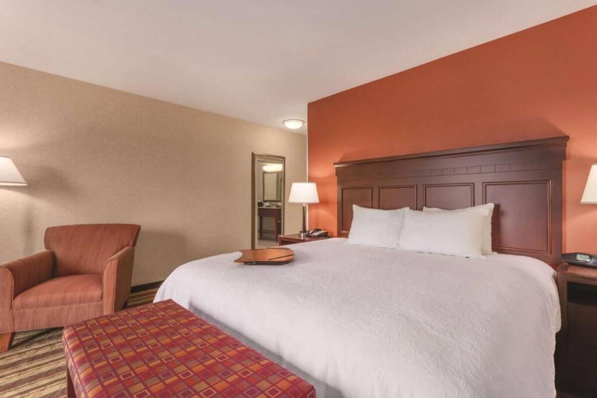 In-room safe, desk, laptop workspace, blackout drapes