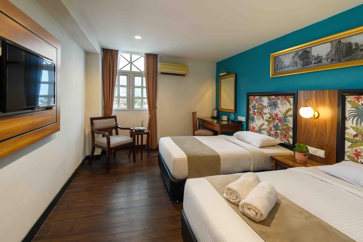 Quarto duplo superior | 1 quarto, cofres nos quartos, escrivaninha, quartos à prova de som