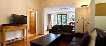 Christchurch City & Country Cottages - Clarence Cottage