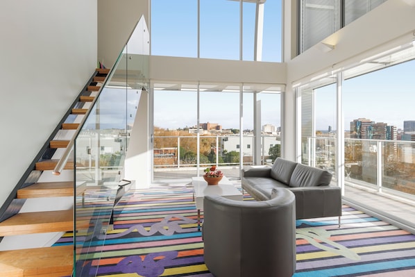 50-吋智慧型電視、數位頻道、電視