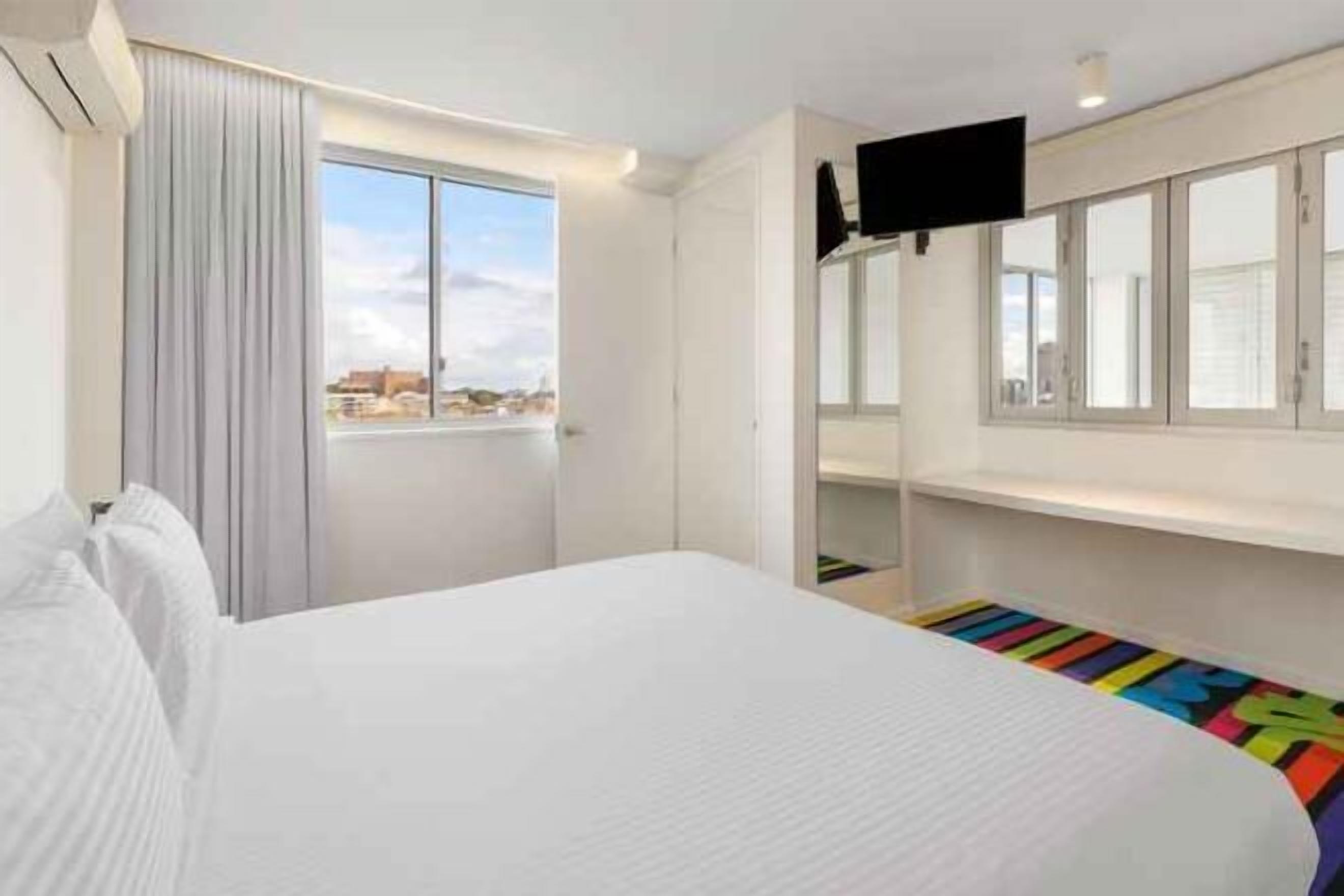 Premium bedding, in-room safe, individually furnished, laptop workspace