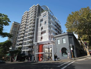 Porch - ADGE Hotel & Residences (Surry Hills)