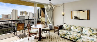 Waikiki Beach Condominiums